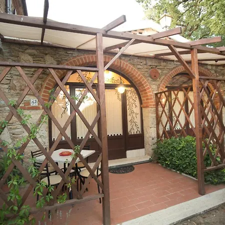 Podere Poggiarone *