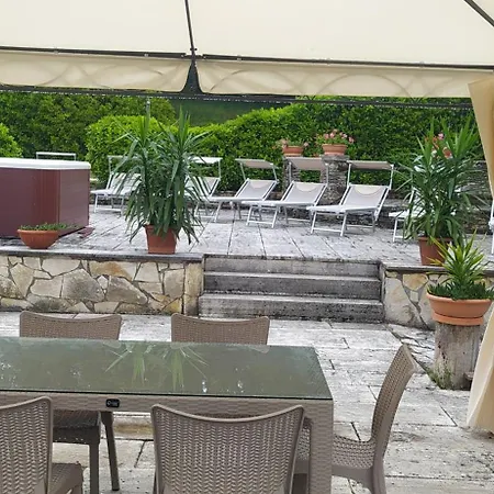 Podere Poggiarone Alloggio per agriturismo *